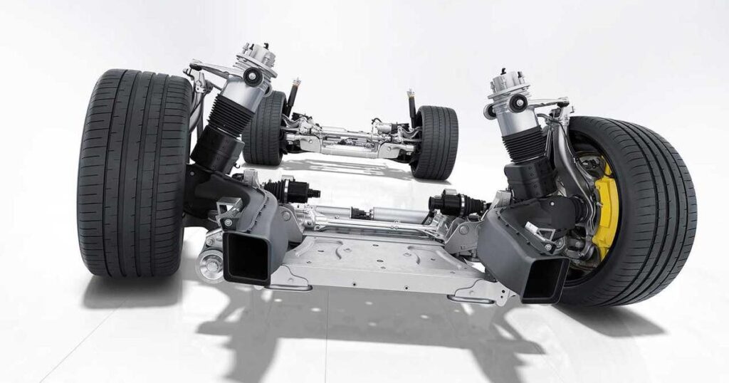 Адаптивная подвеска Skyhook на Maserati Quattroporte может стать дорогой статьей расходов при покупке подержанного авто
